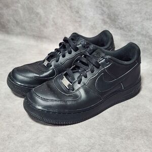 Youth Nike Air Force 1 Low Triple Black Kids Sneakers 5.5Y 314192-009